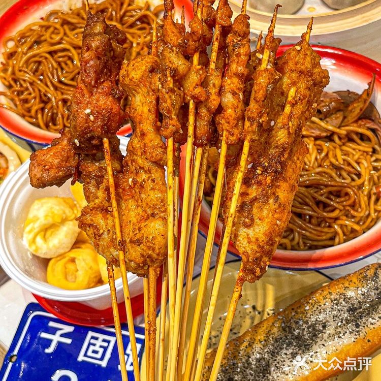 杭州藏在小巷子里的拌粉店‼️江西“拌粉之光”
