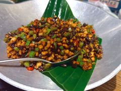 黑三剁-云海肴·汽锅鸡·云南代表菜(曲江大悦城店)