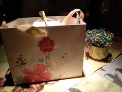 -花花卷卷·鲜食蛋糕(静安久光百货店)