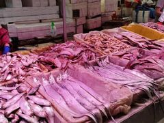 -滨海新区濒开里菜市场