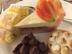 -圣丰索菲特·2 On 988 Café 自助餐厅