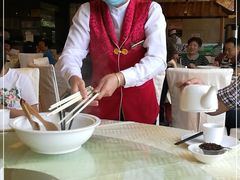 -东湖国际大酒店叠石酒楼