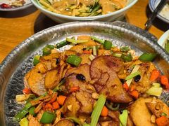 -95号酱骨·一块豆腐(展春园西路店)
