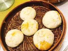 蟹黄蟹肉包-留芳·文旅古月楼(老街店)