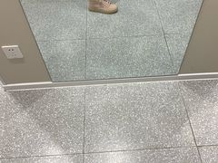 -hotwind热风(中贸广场店)