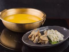 海皇鳘肚老鸽汤-余欢领鲜火锅(新街口店)