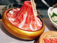 M8和牛-一绪に寿喜烧自助(世茂广场店)