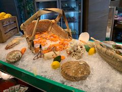 -松山湖凯悦酒店·Café自助餐厅·周末火舞秀表演