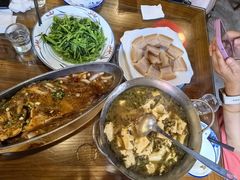 -缘来聚·徽菜名店(黄山宏村店)