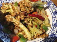 椒盐花菜-去茶去餐厅(中央大街店)
