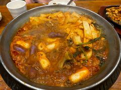 -喇喇排骨火锅·传统韩式脊骨汤(望京西园总店)