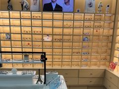 -一代眼镜(浦东大拇指广场店)