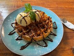 -蓝壁虎咖啡酒馆