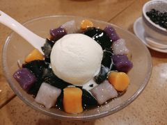 仙草芋圆伴雪糕-仁信老铺甜品(北京路店)