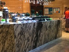 自助取餐区-上海圣诺亚皇冠假日酒店·诺亚厨房