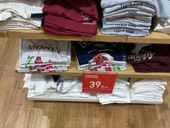 -优衣库(青岛万象城店)