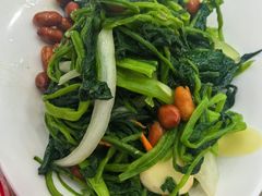 果仁菠菜-八仙水煎牛肉(邮电小区店)
