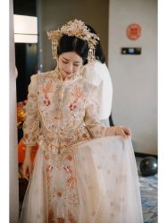 -不晚国际婚纱礼服