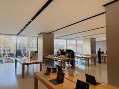 -Apple零售店(玄武湖店)