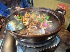 -胡须佬鸡煲四季火锅(海雅缤纷城店)