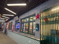 -堂瓦里·33年传统赣菜(第一街区店)