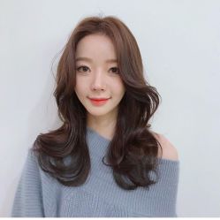 -AYO SALON