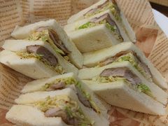 -云顶咖啡厅·中西餐(天诚港店)