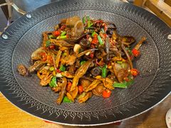 -屋里饭菜·湘菜馆(火车站店)