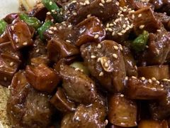 -泉畔人家·老济南经典鲁菜(大明湖店)