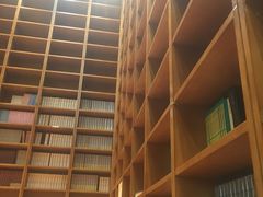 -外研书店(北京外国语大学西校区北外国际大厦店)