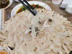 -官塘鱻鱻鱼生