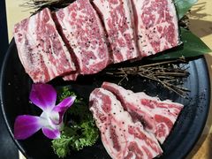 雪花安格斯牛仔骨-有吉社炭火烤肉(香格里拉店)
