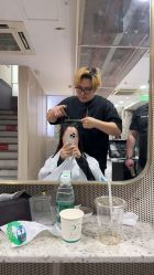 -PE SALON