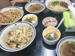 -万三面馆(青龙正街太古里店)