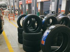 -哈贝卡汽车服务连锁(高新二路店)