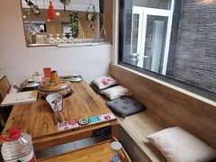 -毛辣果·贵州红酸汤牛肉火锅(西单店)