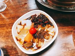 -超越炭火牛蛙火锅鸡(河东店)
