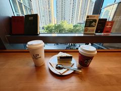 -西西弗书店&矢量咖啡(凯德晶萃广场店)