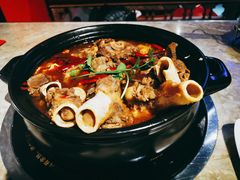 -沪小胖小龙虾(淮海中路旗舰店)