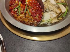 -沸炉重庆老火锅(军事博物馆店)