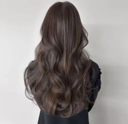 -艾美A·M Hair Salon