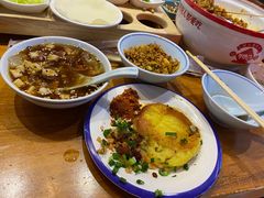 -怪噜范·老贵阳街头名小吃(鸿通城店)