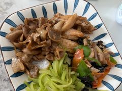 -鲸育宝宝月嫂(徐汇店)