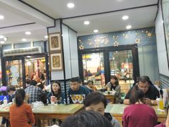 大堂-清真·穆萨砂锅(大皮院店)
