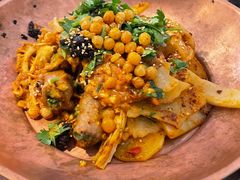 香菜牛肉-成都你六姐·牛肉冒菜(城市集市合生汇店)