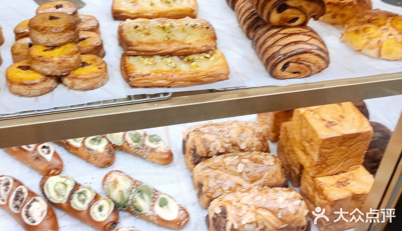 周末有空就会去逛一逛,也很喜欢黛汀烘焙