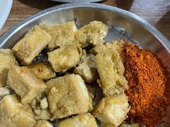 臭豆腐-小云凤热汤丝娃娃