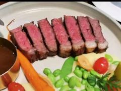 -芭莉与彩虹西餐厅(成都合生汇店)