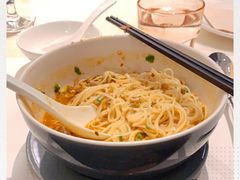 -港丽餐厅(高德置地店)