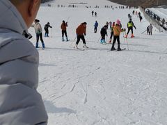 -济南卧虎山滑雪场